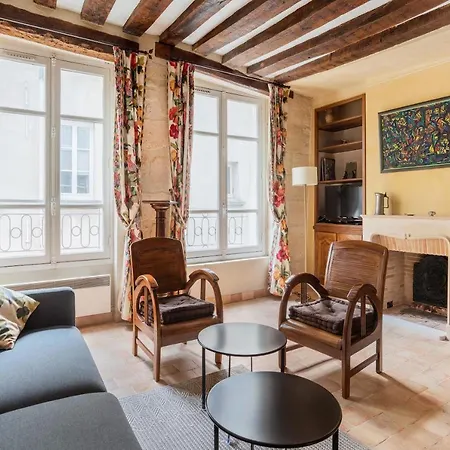 Apartment La Sorbonne Pantheon Private Studio