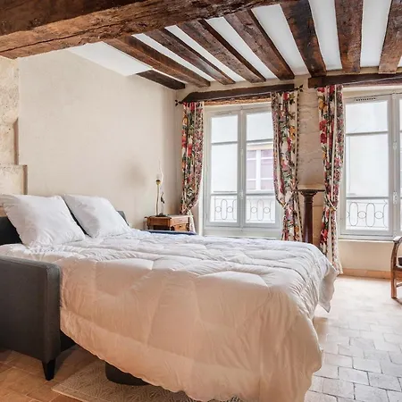 Apartment La Sorbonne Pantheon Private Studio