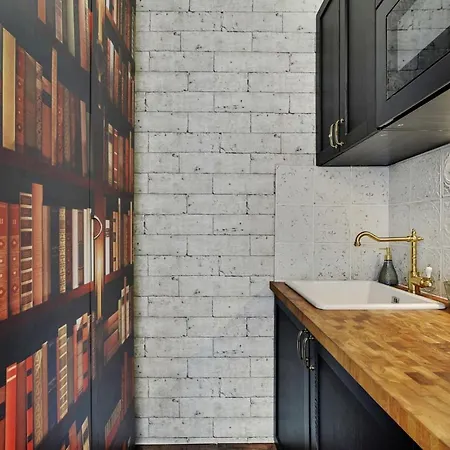 Cmg Harry Potter Themed Studio In Paris !