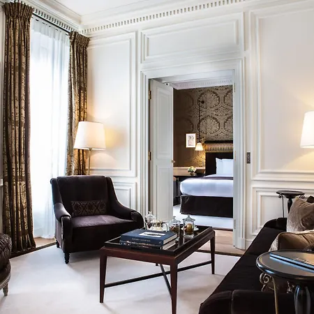 Hotel La Reserve & 5*