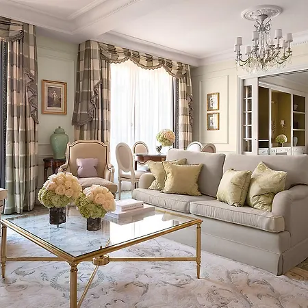 Hotel Four Seasons George V Parigi