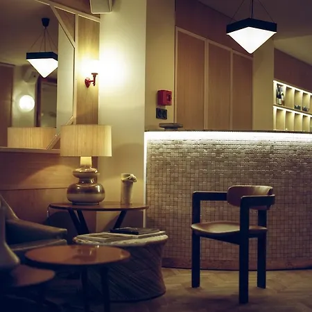 Hotel Habituel