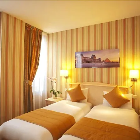 Louvre Sainte Anne Hotel
