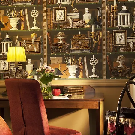 Hotel D'albion 3*