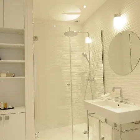 Relais12bis By Eiffel Tower Bed & Breakfast Paris