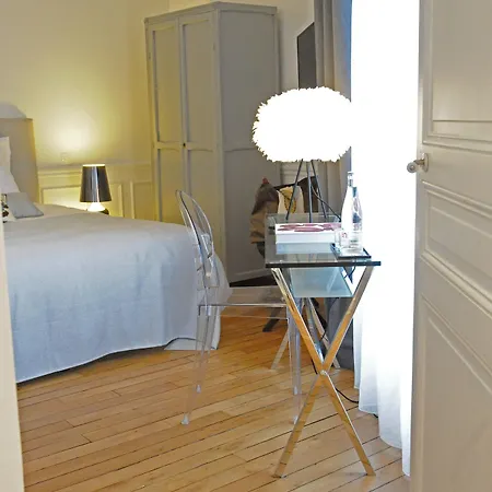 Relais12bis By Eiffel Tower 3*