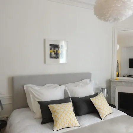Relais12bis By Eiffel Tower 3* Paris