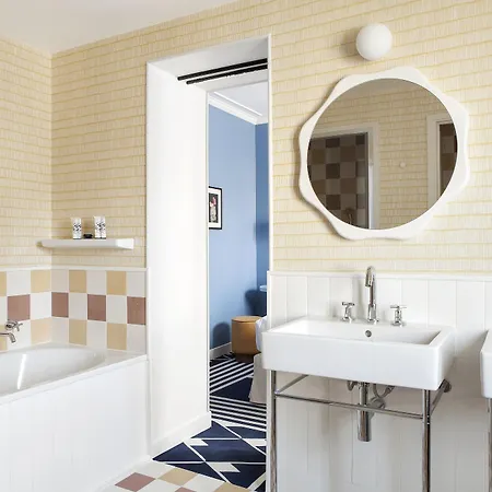Bienvenue Hotel 4*