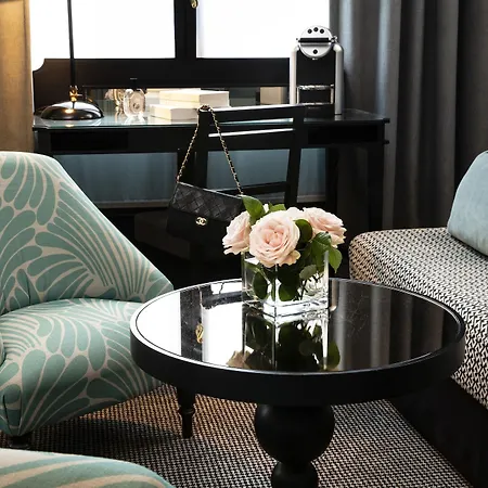 D'aubusson Hotel