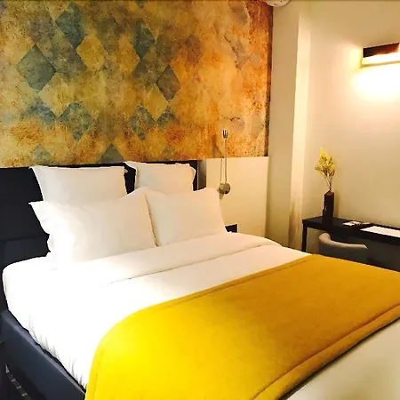 Hotel Scarlett