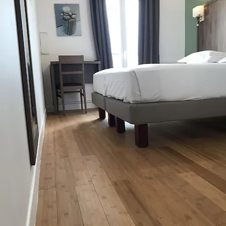 Luxelthe Paris