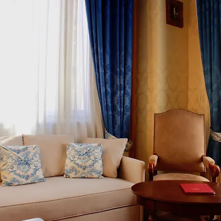 De La Bretonnerie Hotel 3*