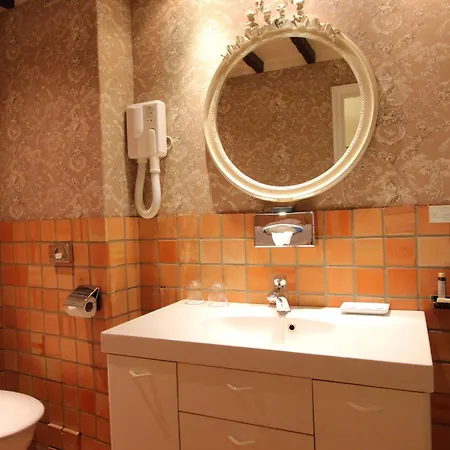 De La Bretonnerie Hotel Paris