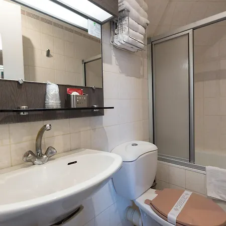 Hotel Latin