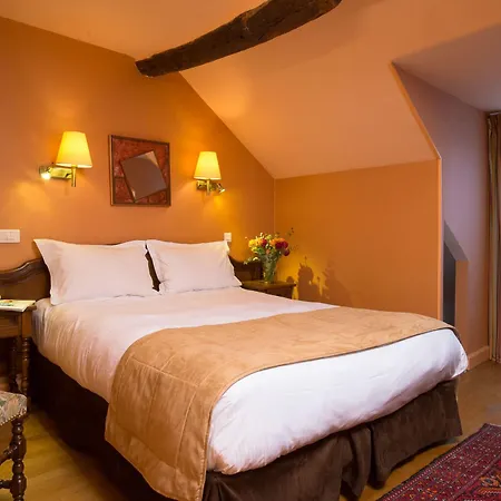 Hotel Du Palais Bourbon 3*