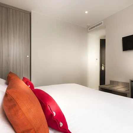 Hotel International