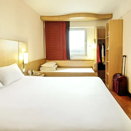 Ibis Paris Porte D'italie Hotel