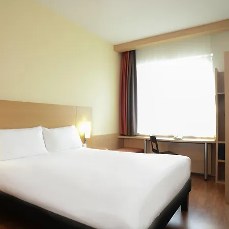 Hotel Ibis Paris Porte D'italie 3*