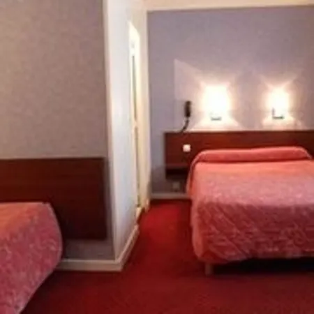 Hotel Camelia International