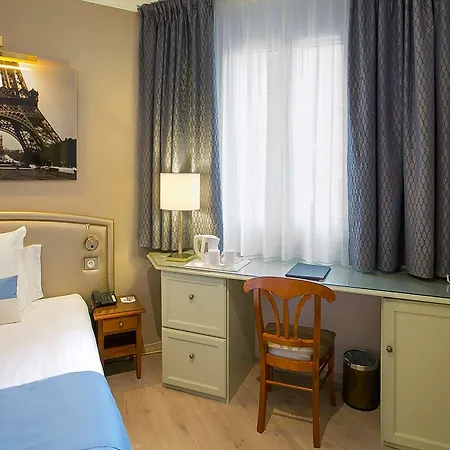 Best Western Au Trocadero Hotel
