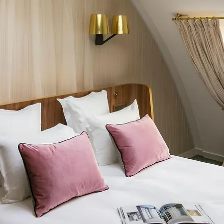 Maison Albar Le Pont-neuf Hotel 5*