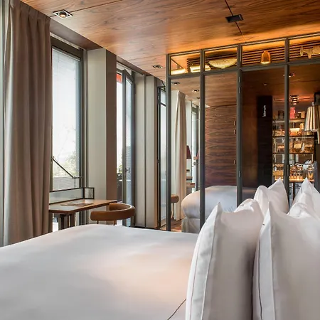 Hotel Brach - Evok Collection 5*