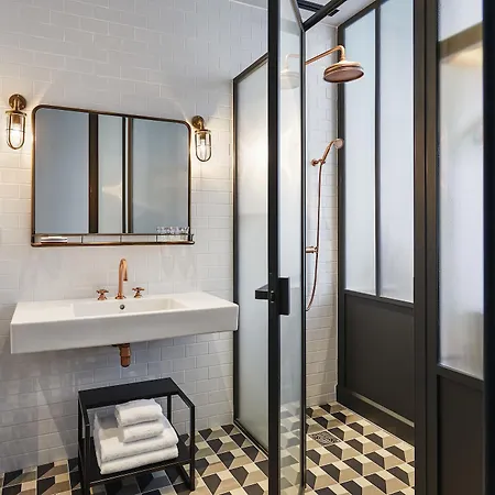The Hoxton, מלון 4*