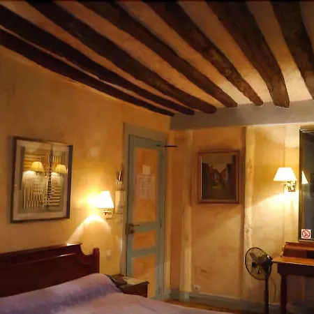 Les Degrés De Notre Dame Hotel