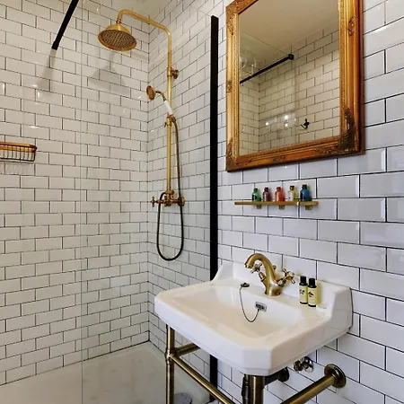 Appartement Cmg Harry Potter Themed Studio In Paris ! Paris