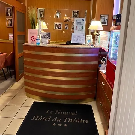 Hotel Le Nouvel Du Théâtre Parigi
