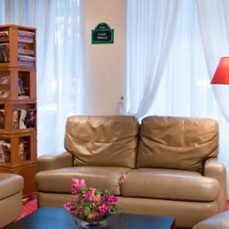 Mercure Pigalle Sacre Coeur Szálloda 4*