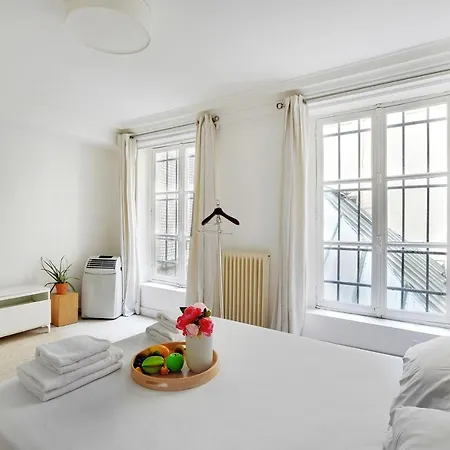 Cmg - Etienne Marcel Apartment *