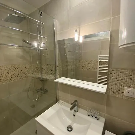 Tour Eiffel Volontaire Apartament