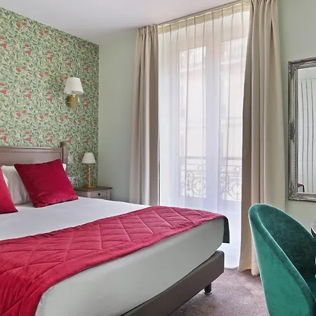 De Sevres 3*