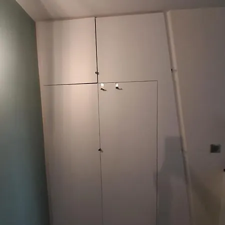Studio Equipe Metro Abbesses A Montmartre Apartment Paris