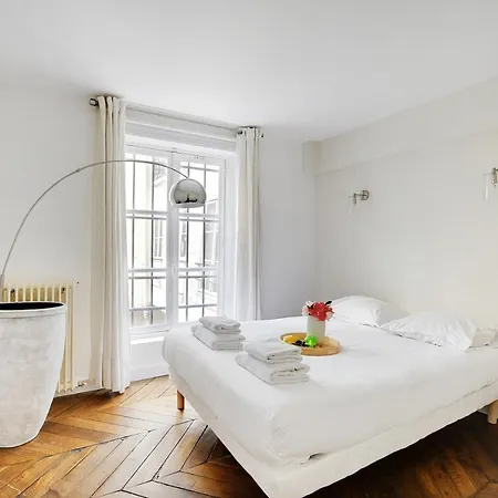 Apartment Cmg - Etienne Marcel