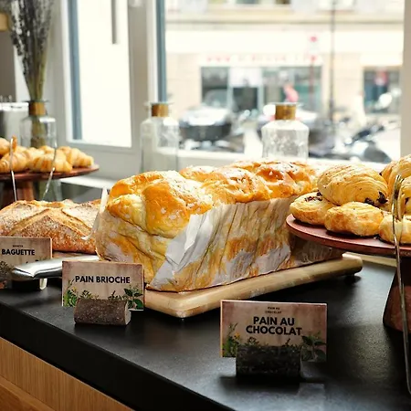 Ibis Styles Gare De Lyon Tgv Hotel 3*