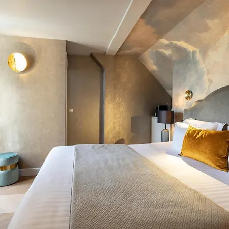Foch Hotel Paris