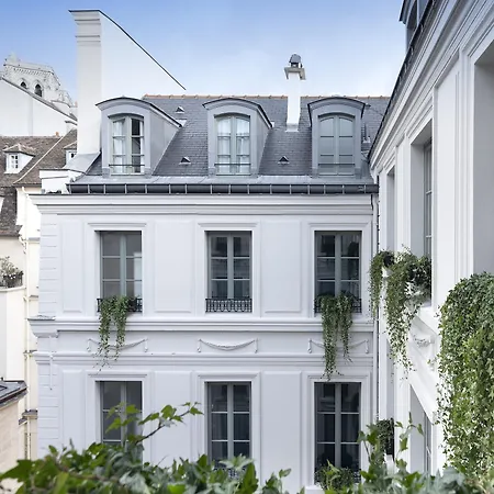 Meliá Notre-dame Hotel 5*