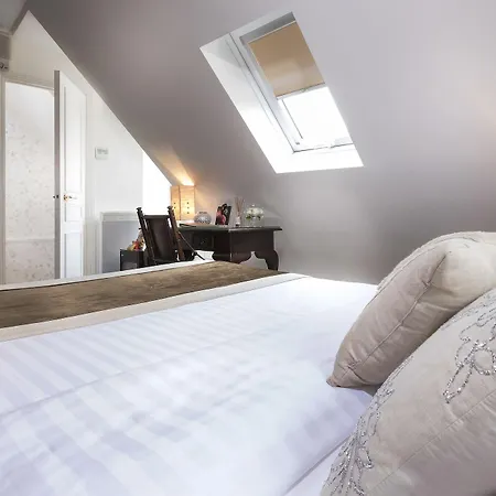 Cluny Square Otel Paris