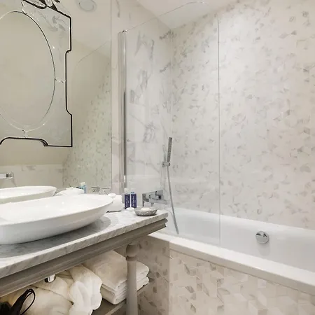 Otel Cluny Square Paris