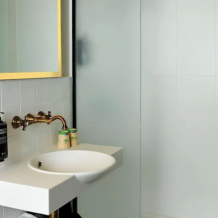 Hotel Ibis Styles Gare De Lyon Tgv Paris