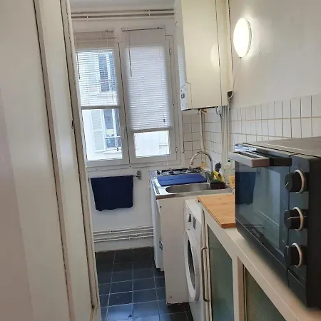 Sweet Sacre-coeur Trudaine Apartment