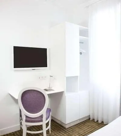 Mistral 3*