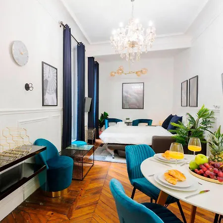 Apartment Le Marais Stylish