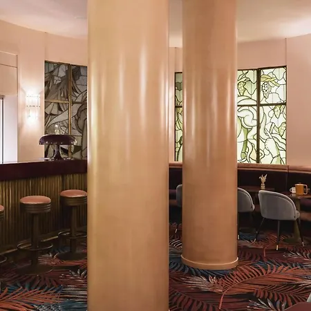 Western Mercedes Hotel Paris