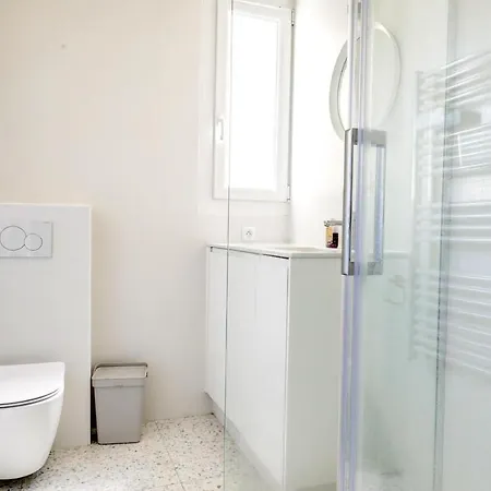 Tuileries - Louvre City Apartment *