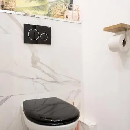 Apartment Architect S Designer Studio Walking Distance To The Eiffel Tower Paris