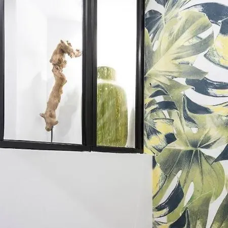 Architect S Designer Studio Walking Distance To The Eiffel Tower Apartment *