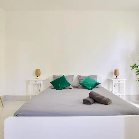 2 Bedrooms Tour Eiffel Rapp * Paris